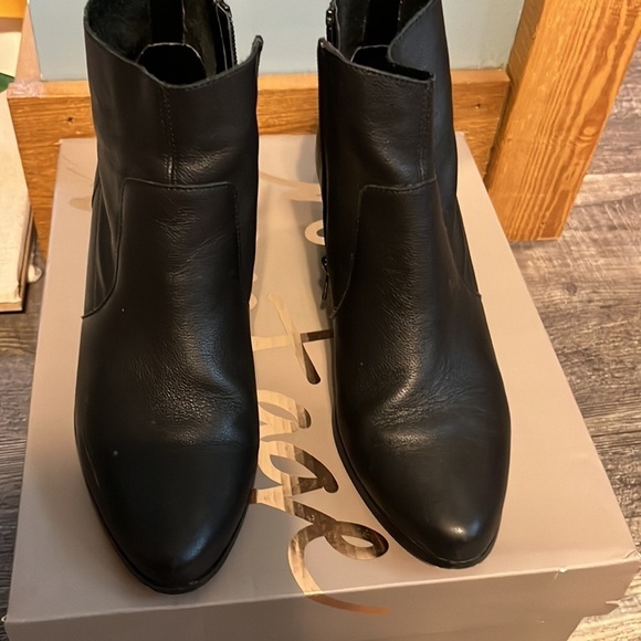 Crown Vintage Saleen Boot size 7 Black - Picture 2 of 6